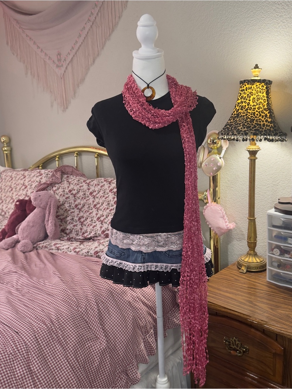 Vintage Pink Textured Knit Scarf